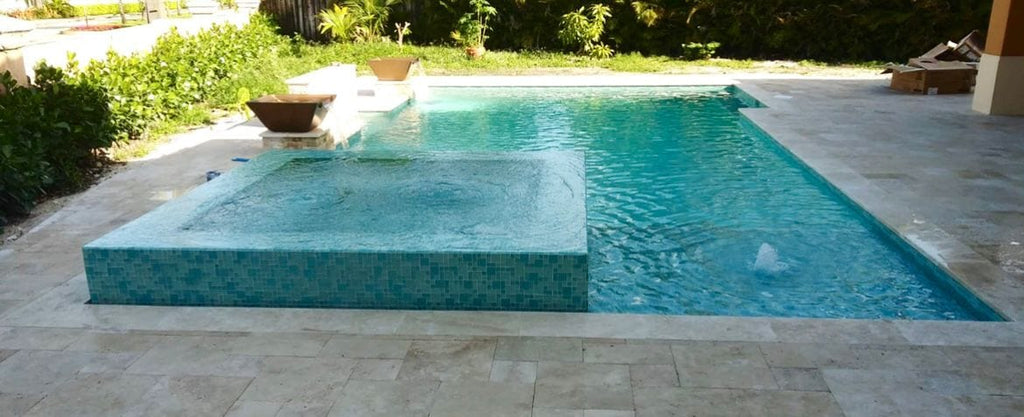 Bahamas Blend suitable swimming pool tile
